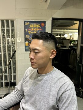メリケンバーバーショップ フクオカ(MERICAN BARBERSHOP FUK) かきあげバングスキンフェード