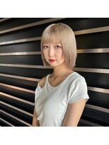 天神美容室 ブリーチ／レイヤーカット／ハイトーン