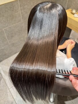 ビスコヘアー(BISCO hair) 髪質改善縮毛矯正☆半年前に縮毛矯正履歴有り