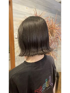 リフトバイマグ 松本駅前店(lift by mag) ナチュラルブルーブラック艶感ストレート美肌透明感ブルーカラー