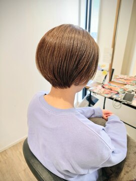 アンジュールテラス(UNJOUR TERRACE) ショートボブ