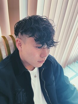 ドレ(d'or)の写真/【メンズにも対応★】髪のダメージを最低限に抑えたパーマが人気☆モチの良さも魅力的♪