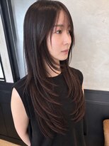 キャブ(cab)&nbsp;大人女性20代～30代向けロングレイヤースタイル