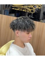ジェネシス 本店(genesis)&nbsp;ブリーチ1回　メッシュxツイストスパイラルパーマ