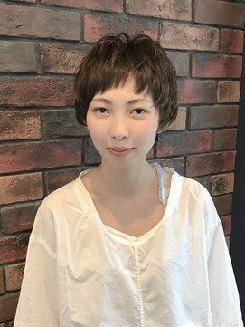 ヘアサロンオーケストラ(HAIR SALON ORCHESTRA) 福山 ハネ感 可愛い マッシュ ショート アドミオ《ORCHESTRA》