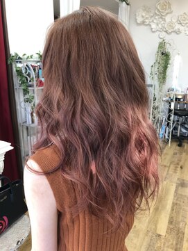 リリー ヘアーアンドビューティー(Lily) インナーカラー