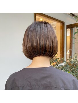 カウチ(Kauti) ショートボブ