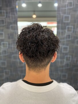 シャイン(Shine) メンズパーマ / ツイストパーマ / 簡単スタイリング