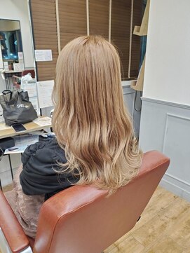 グランシュ 青葉台店(GranCieux) ベージュ×波ウエーブ☆