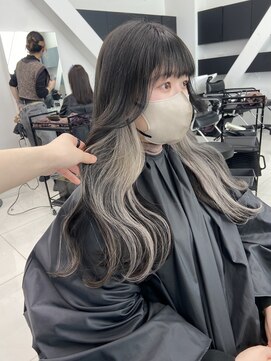 アライブ キチジョウジ(ALIVE Kichijoji) ALIVE Kichijoji /　イヤリングカラー×ホワイト