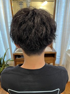 ヘア ミーツ ドレス プレローマ(HAIR meets dress pleroma) ツイストスパイラル