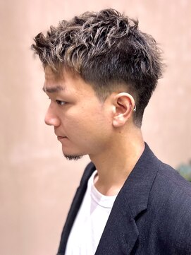 ガーデンヨコハマエスト(GARDEN YOKOHAMA est) ダークアッシュ フェード ニュアンスパーマ ベリーショート