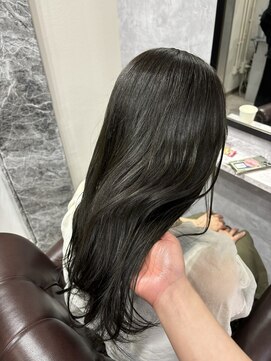 グラッジ 池袋(GLADGE) オリーブベージュ