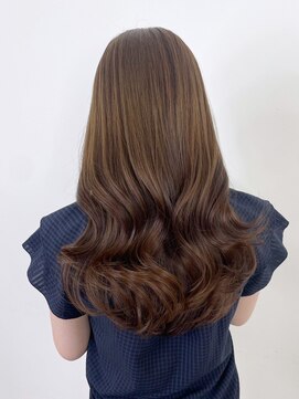 アルバム 新宿(ALBUM SHINJUKU) オリーブカラーくすみベージュウルフレイヤーロング_ba520041