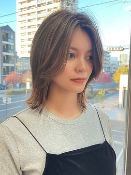 イーストハムヘッドショップ(EAST HAM head shop) 透明感シアーベージュ×ミディアムボブ