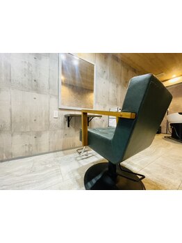 【津新町駅徒歩1分】少人数だからこその落ち着いた空間。高い技術とセンスで理想の仕上がりを叶えます☆