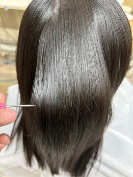 ラヴィエール(LAVIERE by R-EVOLUT) 髪質改善　縮毛矯正　柏駅