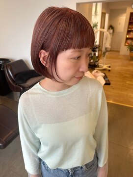 クマ(kuma.) 大人可愛い20代30代40代前下がりショートボブ丸みショート◎