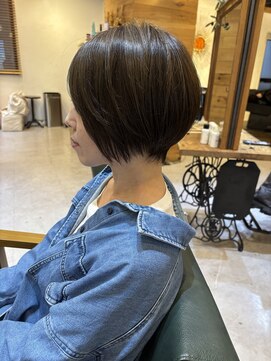 チリンバイロストシティー(Chillin by LOSTCITY) ショートボブ