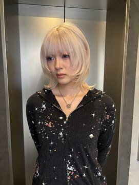 ソル 栄矢場町(SOL) ウルフカット/シンメトリー/ミニボブレイヤー