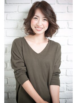 ディフィーノ 青山(DIFINO) フェイスラインで表情が明るくなるプレイフルミディアム