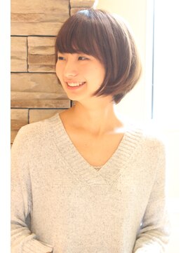 レウナ 外苑前(Reuna) 【３０代・４０代・５０代】大人女性に人気のひし形ボブ