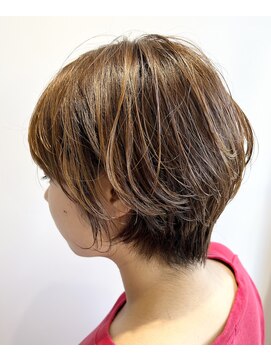 エニ(Eni) エニ大人ショート