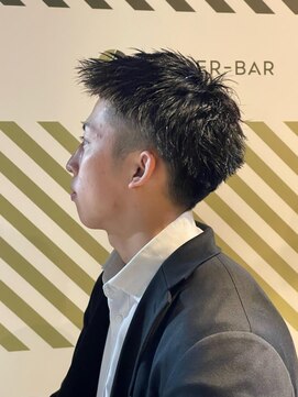 バーバーバー アカバネ(BARBER-BAR AKABANE) 大人のショートスタイル【BARBER-BAR】
