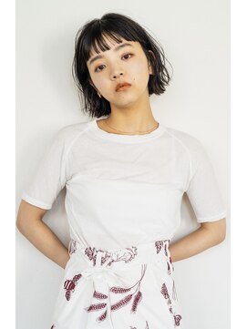 エニイ(ANY) 黒髪オン眉ボブ