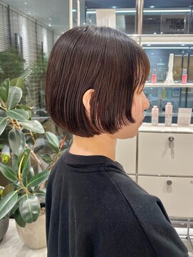 ステア ケース(stair case) 前上がりボブ前髪顔まわりカット髪質改善トリートメント