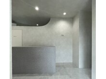 スイ(Sui)の雰囲気（waiting room）