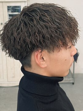 バース バイ ハピネス(BIRTH by happiness) 奈良men's強め縦落ちツイストスパイラルパーマ