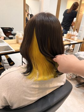 エリス ウメダ(Eliss umeda) インナーカラー×イエロー