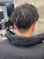 メンズサロン キング 梅田店(Men’s salon K!ng)&nbsp;波巻きツイストスパイラルパーマ/フェザーパーマ/眉毛/メンズ