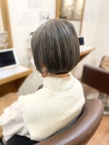 フリージア(freesia)&nbsp;30代40代50代/グレイヘアボブ/艶髪スタイル