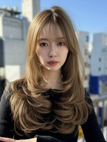 アマトウキョウスマートサロン(AMA TOKYO×Smart Salon) バタフライレイヤー 海外風 ヘーゼルベージュ ワンカール