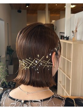 アパートメントヘアー ヘアセット/ヘアアレンジ/結婚式/カチモリ/タイト/ハーフアップ