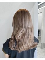 カルム 天神大名(calme)&nbsp;【calme】ミルクティーブロンド ベージュカラー　ブリーチ