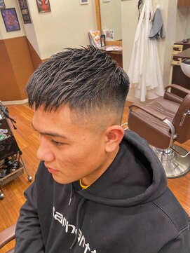 グルーマーズトウキョウ(GROOMER/S TOKYO) ベリショ　クロップ　フェード【HOMME HAIR ZERO伊藤】