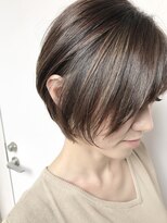 オーティティ(O-TETE)&nbsp;O-tete 大人ハイライトショートボブアッシュグレージュ