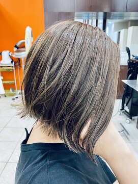 クリック 八千代緑が丘店 切りっぱなしボブ