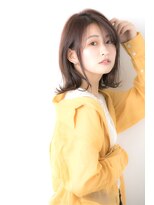 リノナ(Linona)&nbsp;抜け感ヘア フェザーバング カーキアッシュ【LINONA 林　直徳】