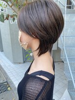 エウペ 渋谷(WEUPE)&nbsp;斜めバング/グレージュカラー/デザインカラー/シルキーベージュ