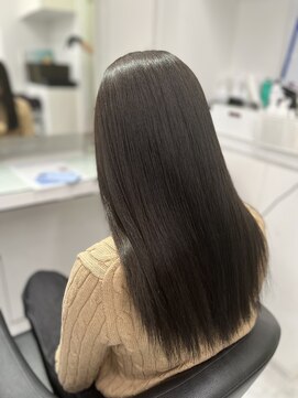 シー 池袋(SHE) オリーブグレージュ