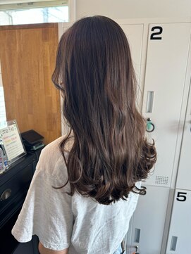 アウラヘアーサロン(aura hair salon) オリーブベージュ