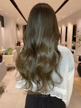 ステア ケース(stair case) 韓国ロングレイヤーカット顔まわり前髪カットトリートメント