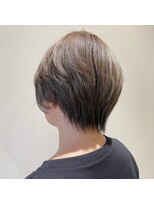 ファースト 泉中央店(first)&nbsp;束感×タイトなショートヘア