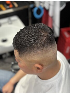 バーバーショップライズ 2nd(barber shop RAIzE) アイロンパーマ(濡れパン)