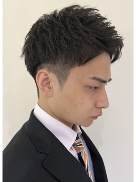 スワッグバーバースタジオ(SWAG BARBER STUDIO) 爽やか好印象アップバングショート