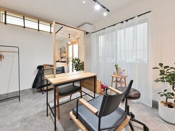 サマー(Summer)の写真/髪と頭皮に優しいオーガニックカラーや炭酸泉が全てのメニューに付いたお得なメニューをご準備しています☆